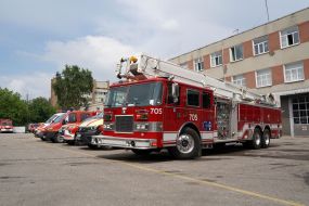 Presentation of fire equipment received from American colleagues