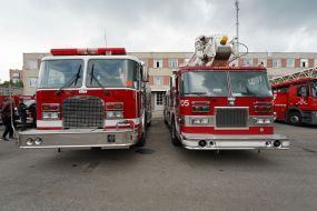 Presentation of fire equipment received from American colleagues