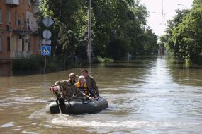 Evacuation of people in Kherson after the Russians blew up the Kakhovskaya HPP