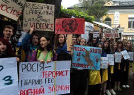 Protest action near the office of the UN mission in Ukraine with demands to recognize the undermining of the Kakhovskaya HPP as a war crime