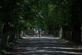 Ukrainian servicemen in the Donetsk region
