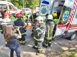 Потерпіла від вибуху у 16-поверховому будинку