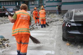 Последствия ночного ракетного обстрела Киева