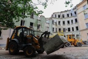 Ликвидация последствий ракетного обстрела Львова