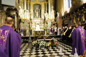 Farewell ceremony for those who died as a result of rocket fire