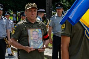 Церемонія прощання з Олександром Вашашем в Ужгороді