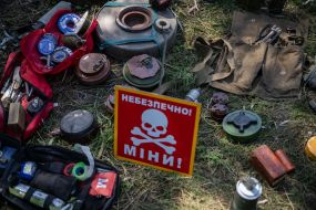 Servicemen of the 128th Territorial Defense Brigade took part in demining training