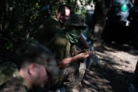 Військовослужбовці 128-ї ОБр СТрО на полігоні