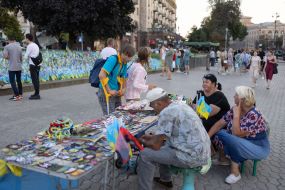 Торговля сувенирами