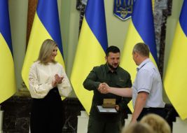 Volodymyr Zelenʹkyy, Olena Zelenska, Volodymyr Letenko