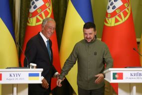 Volodymyr Zelenskyi and Marcelo Rebelo de Souza