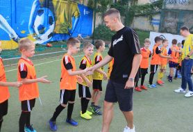 Данило Сікан відвідав тренування юних футболістів у Львові