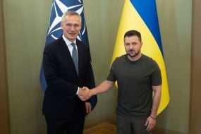 Jens Stoltenberg and Volodymyr Zelenskyi