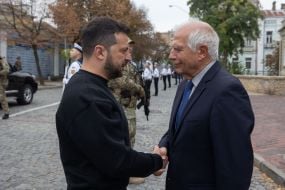 Volodymyr Zelenskyy, Josep Borrell