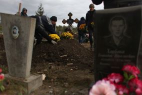 The funeral of those who died as a result of a Russian missile strike in the village of Groza