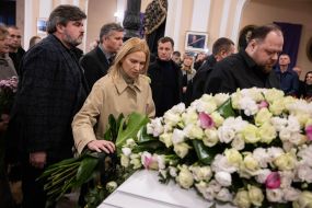 Прощание с народной артисткой Украины Ниной Матвиенко