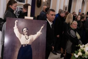 Прощание с народной артисткой Украины Ниной Матвиенко