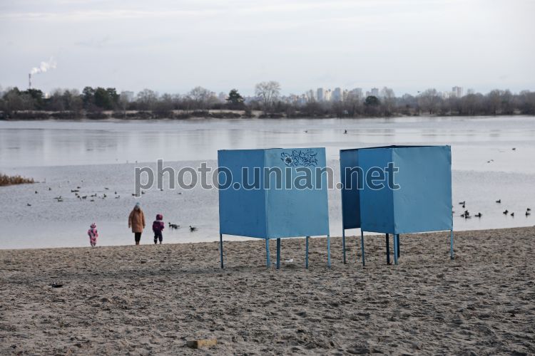 Фото по запросу Кабины переодевания