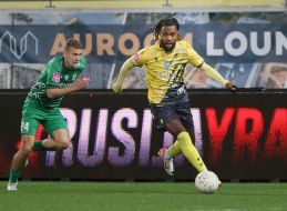 Soccer. FC "Rukh" (Lviv) and FC "Obolon" (Kyiv)