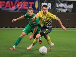 Soccer. FC "Rukh" (Lviv) and FC "Obolon" (Kyiv)