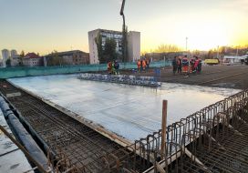 Работы по реконструкции Дегтяревского путепровода и развязки в Киеве