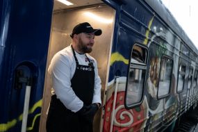 Спеціальний продовольчий поїзд-кухня