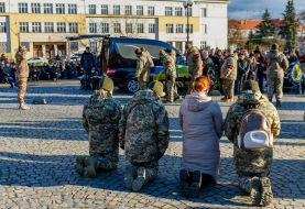 Farewell ceremony for fallen servicemen