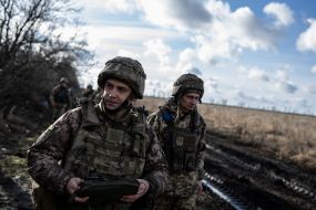 Servicemen of the 55th separate artillery brigade "Zaporizka Sich" at positions near Mariinka