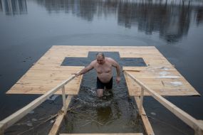 Epiphany bathing