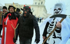 Participants of the theatrical nativity scene