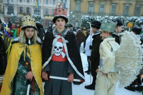 Participants of the theatrical nativity scene