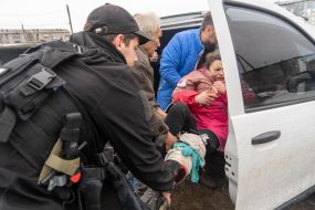 Evacuation of people in the city of Vovchansk