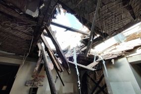 Destroyed school in the city of Mirnograd