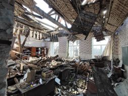 Destroyed school in the city of Mirnograd