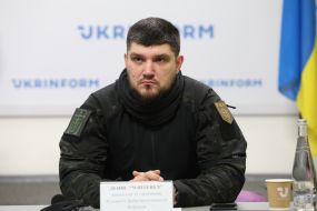 Denis Nikitin "White Rex"