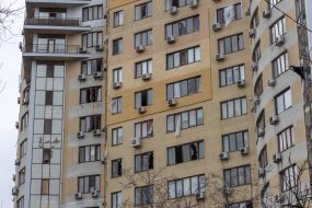 Windows in an apartment building in Odesa were broken as a result of rocket fire