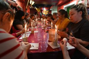 Master class on painting Easter eggs