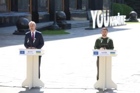 Volodymyr Zelenskіy,  Jens Stoltenberg