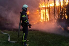 Fire in a private house as a result of a rocket attack in Kharkov