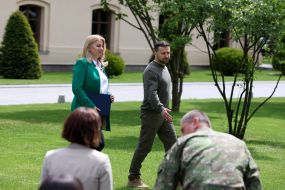 Volodymyr Zelenskyi and Zuzana Caputova