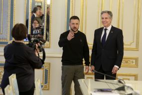 Volodymyr Zelenskyi and Anthony Blinken