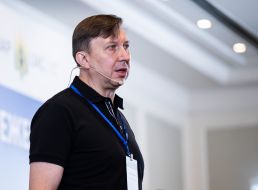 Сергей Кубах