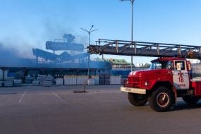 Consequences of two guided air bombs hitting the "Epicentr" hypermarket in Kharkiv
