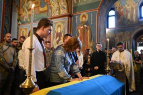 Farewell to paramedic Iryna Tsybukh