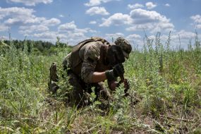 Servicemen of the 47th engineering brigade of the Armed Forces of Ukraine