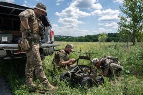 Servicemen of the 47th engineering brigade of the Armed Forces of Ukraine