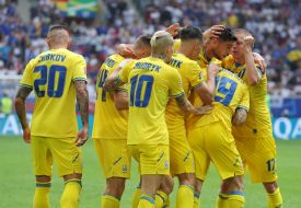 Soccer. Slovakia and Ukraine
