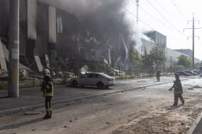 A fire at the warehouses of a trading network as a result of a cruise missile attack in Odesa