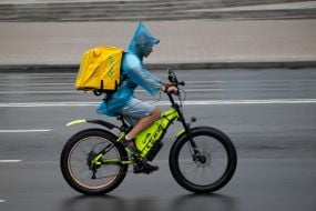 Courier delivery service