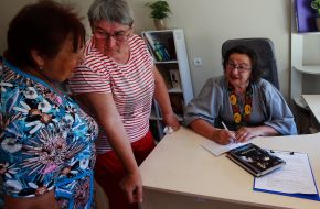 The head of the restored library communicates with readers